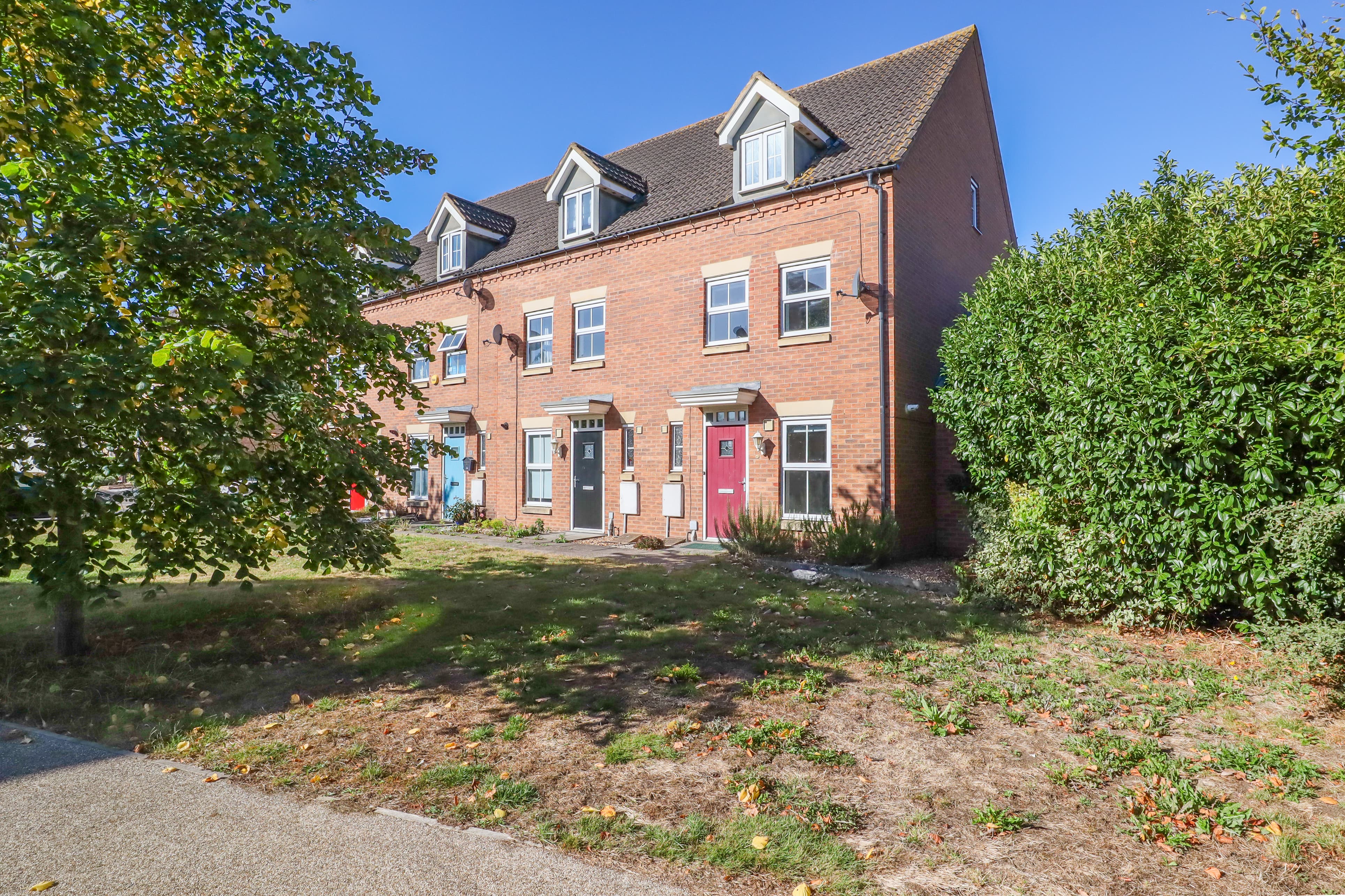 Longchamp Drive, Ely, CB7