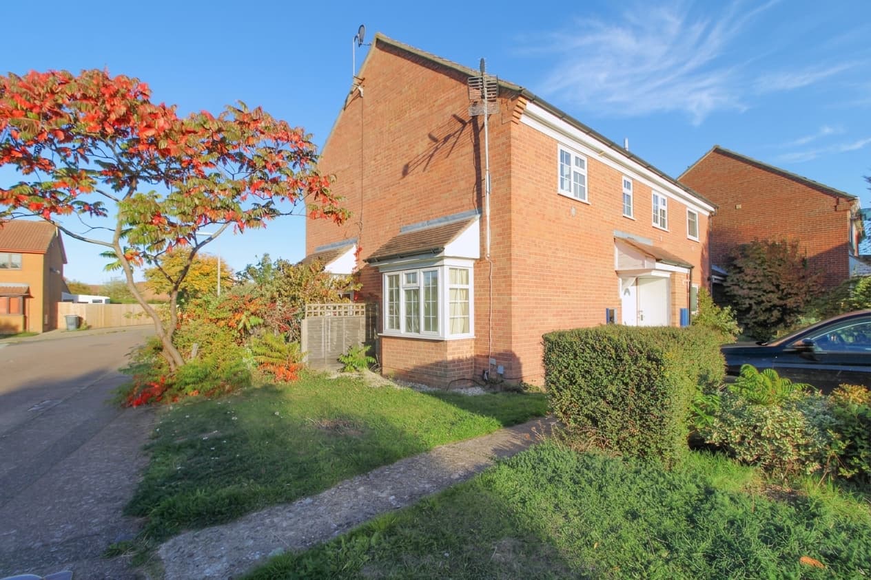The Rowans, Milton, CB24